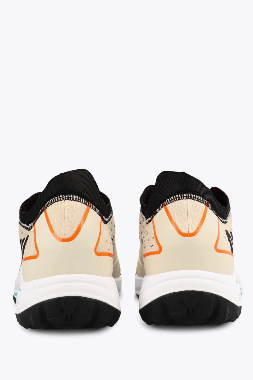 osaka-ido-mk1-off-white-scarpe-hockey-padel-training image 5