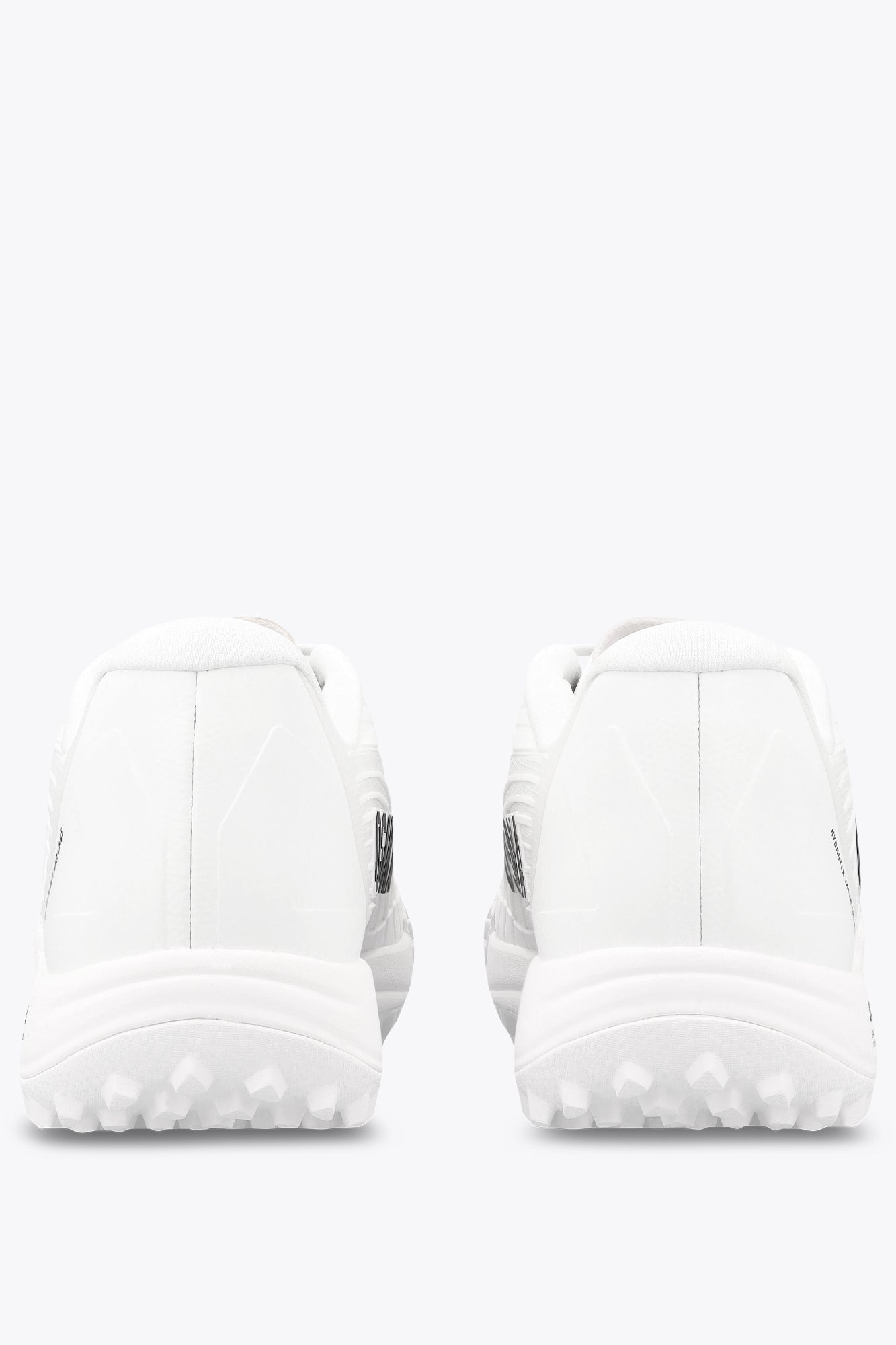 osaka-footwear-ryu-iconic-white-scarpa-multi-superficie image 4