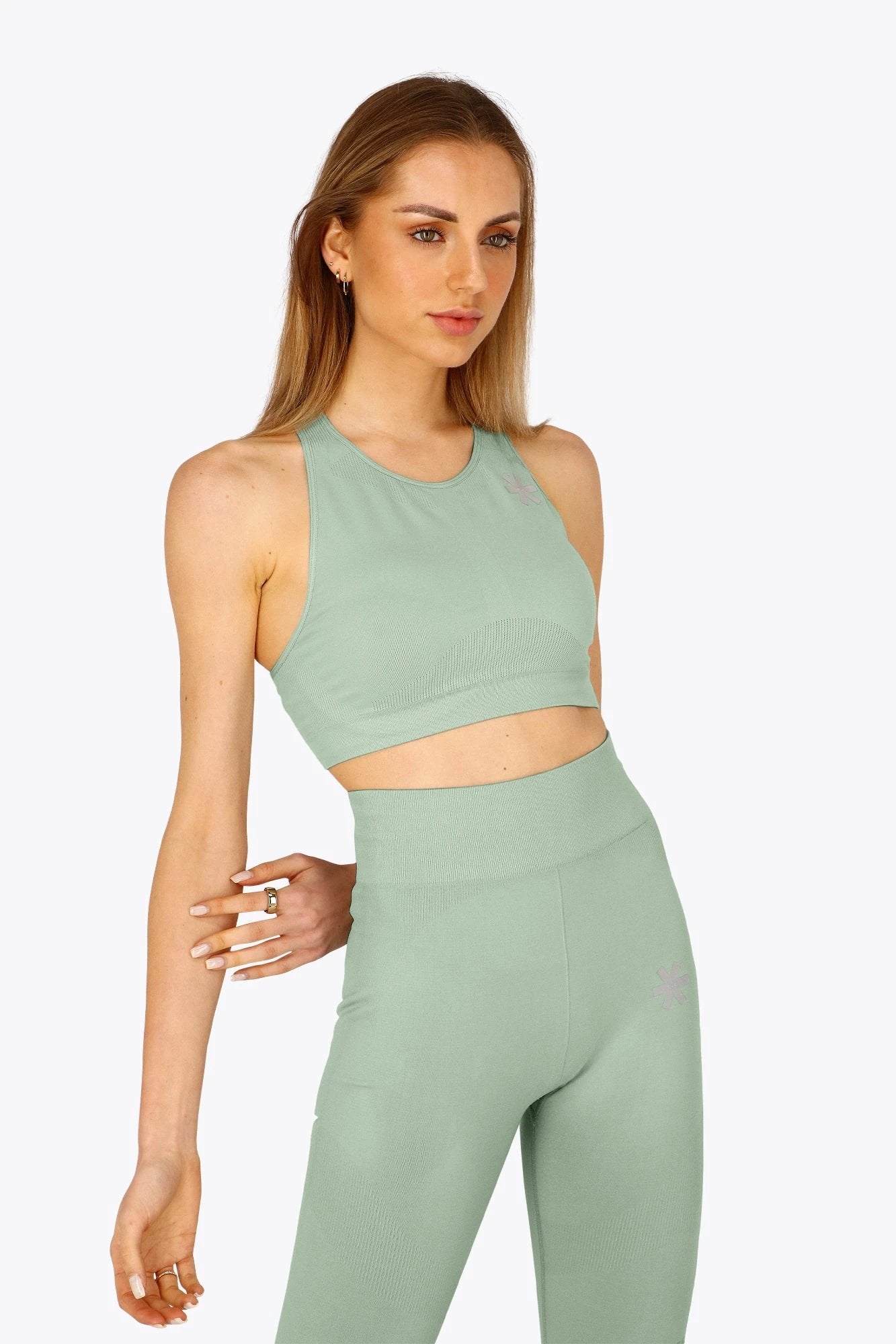 osaka-tech-sports-bra-donna-jadeite image 4