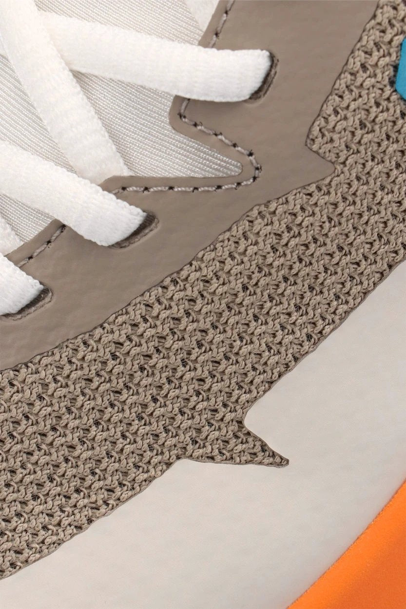 osaka-footwear-kai-mk1-grey-holographic image 7