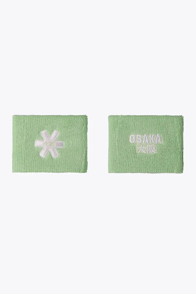 osaka-polsini-sweatband-wrists-green-eyes image 1